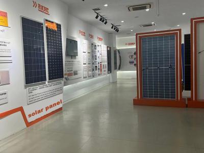 Painéis solares flexíveis de 380 W para barcos e telhados
        