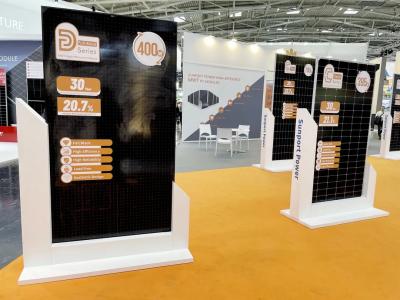 Painéis solares flexíveis de alta eficiência 360W ~ 385W
        