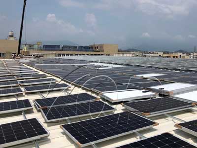 Topfence: Inovação líder em sistemas de montagem solar em telhados e soluções sustentáveis
        